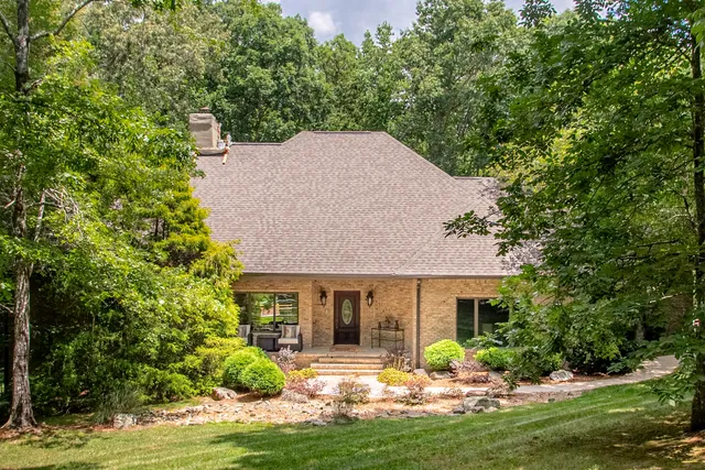 $1,975,000 | 72 Cool Spring Road, Signal Mountain, TN 37377