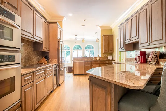 $1,975,000 | 72 Cool Spring Road, Signal Mountain, TN 37377