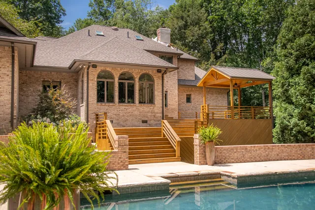 $1,975,000 | 72 Cool Spring Road, Signal Mountain, TN 37377