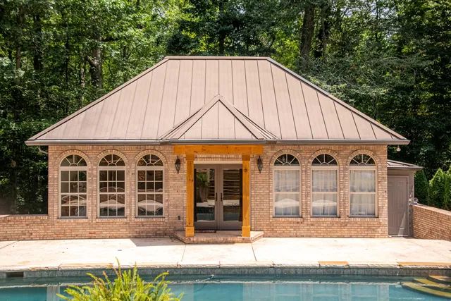 $1,975,000 | 72 Cool Spring Road, Signal Mountain, TN 37377