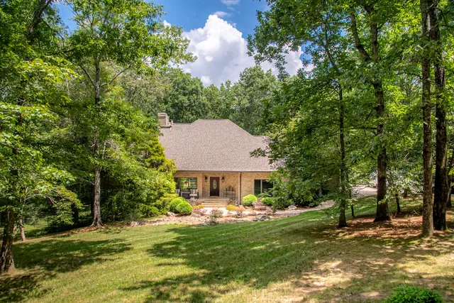 $1,975,000 | 72 Cool Spring Road, Signal Mountain, TN 37377