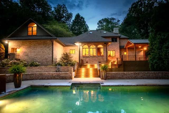 $1,975,000 | 72 Cool Spring Road, Signal Mountain, TN 37377