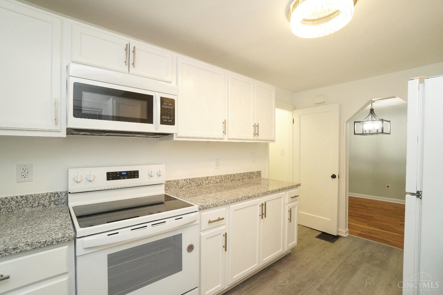 11517 Lippelman Road Sharonville, OH 45246 - Photo 20 of 40 Gallery Image 20