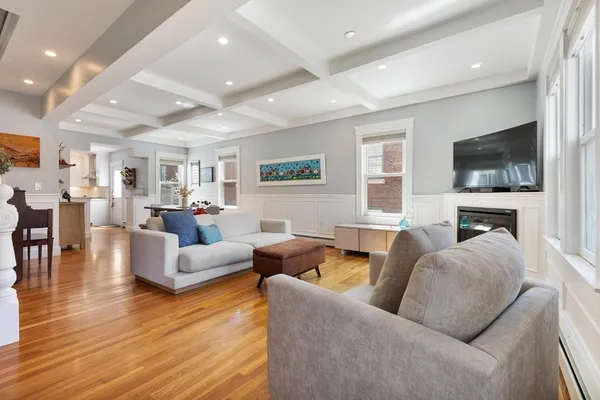 $1,260,000 | 129 Washington Street, Unit 129, Winchester, MA 01890