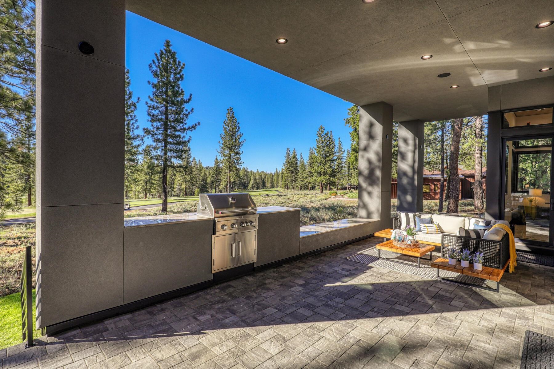 11679 Henness Road Truckee, CA 96161 - Photo 4 of 20 Gallery Image 4
