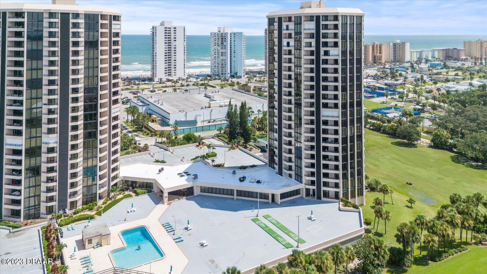 1 Oceans W Blvd Unit 15B4  