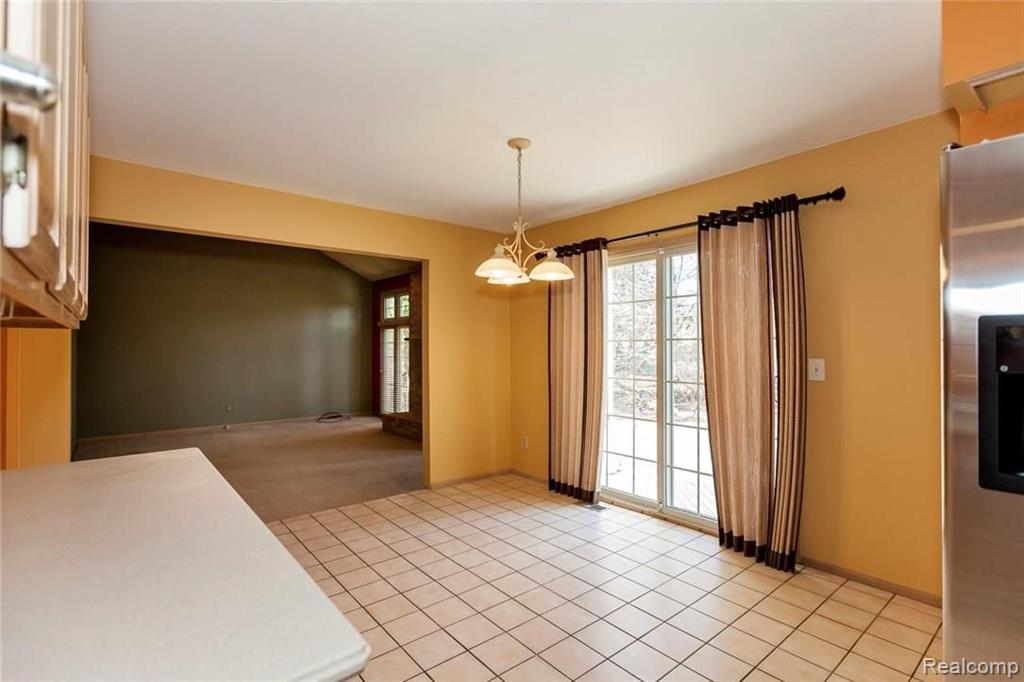30516 Huntsman Drive West Farmington Hills, MI 48331 - Photo 19 of 54