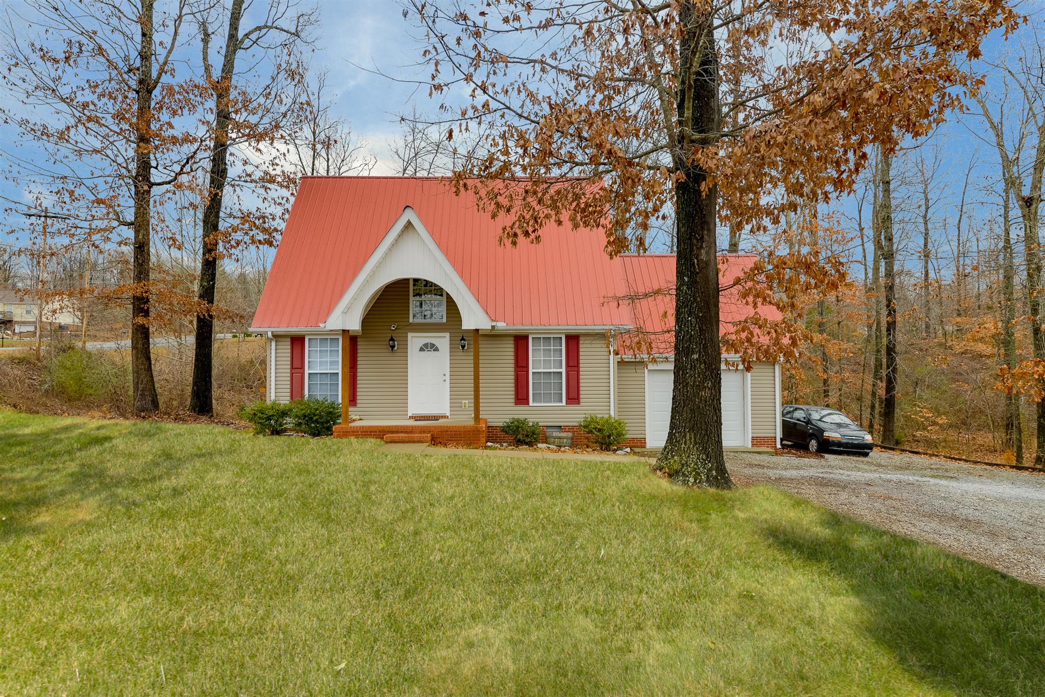 1001 Creek Bottom Road White Bluff, TN 37187 - Photo 1 of 17 Gallery Image 1