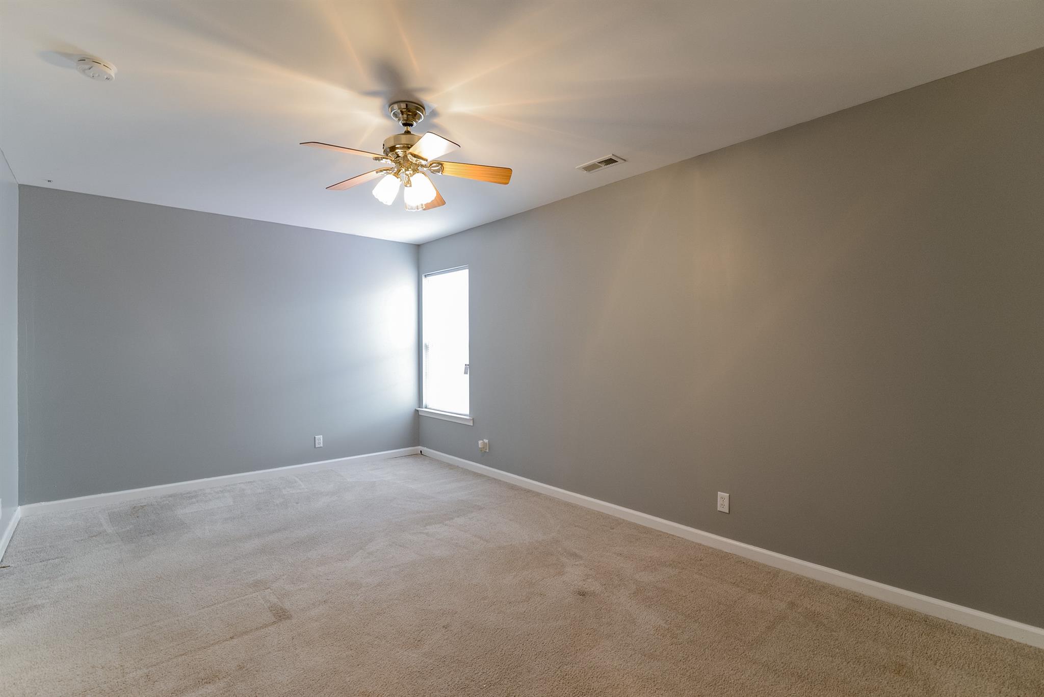 1001 Creek Bottom Road White Bluff, TN 37187 - Photo 10 of 17 Gallery Image 10