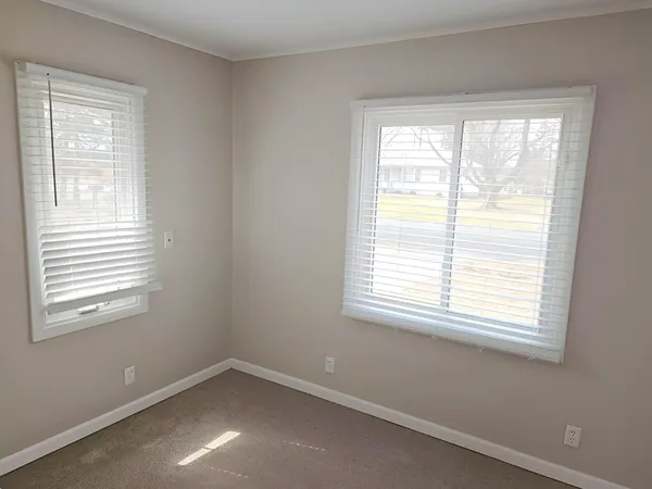 $319,900 | 5406 Utah Avenue North, New Hope, MN 55428