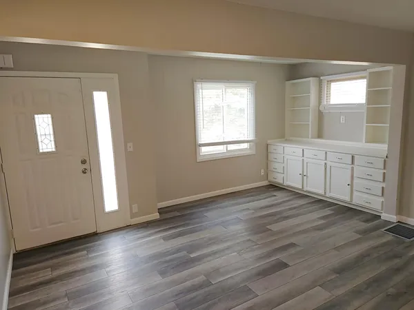 $319,900 | 5406 Utah Avenue North, New Hope, MN 55428