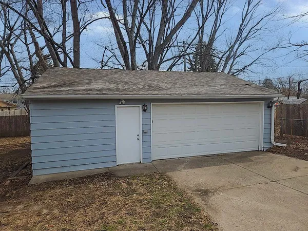 $319,900 | 5406 Utah Avenue North, New Hope, MN 55428