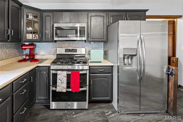 $385,000 | 34686 Gun Club Road, Brighton, IL 62012