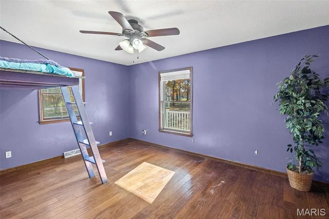 $385,000 | 34686 Gun Club Road, Brighton, IL 62012