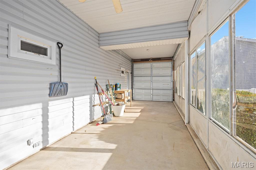 34686 Gun Club Road Brighton, IL 62012 - Photo 35 of 45