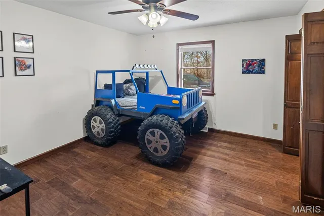 $385,000 | 34686 Gun Club Road, Brighton, IL 62012