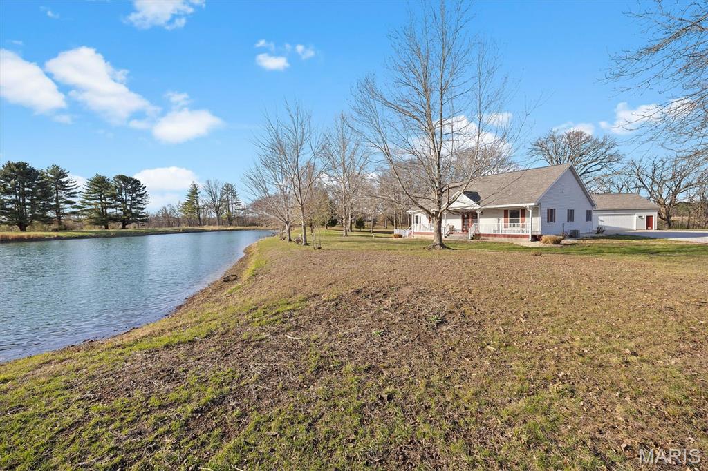 34686 Gun Club Road Brighton, IL 62012 - Photo 40 of 45