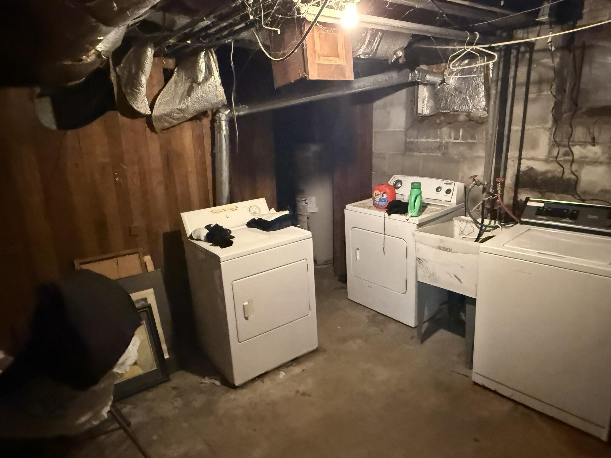 2954 North 45th Street, Unit 2956 Milwaukee, WI 53210 - Photo 19 of 21 IMG_2018