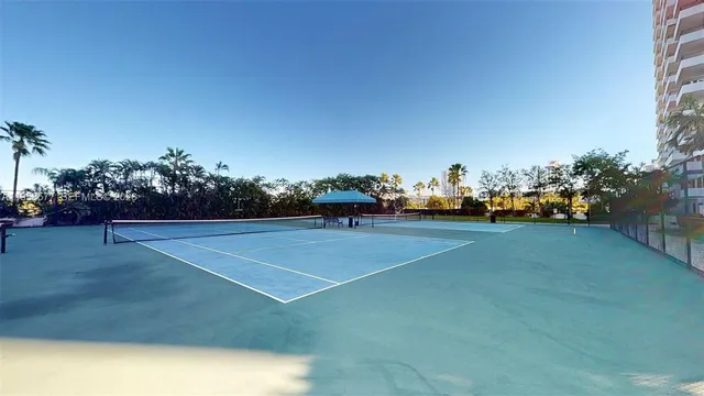 $3,000 | 600 Three Islands Boulevard, Unit 802, Hallandale Beach, FL 33009