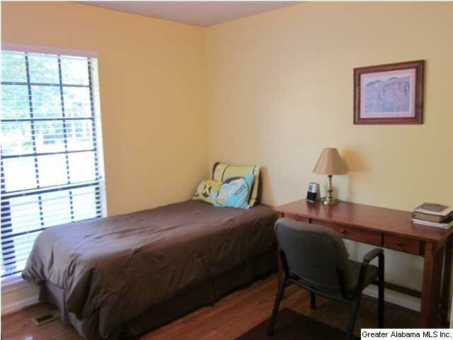 1764 Indian Hills Road Pelham, AL 35124 - Photo 20 of 32