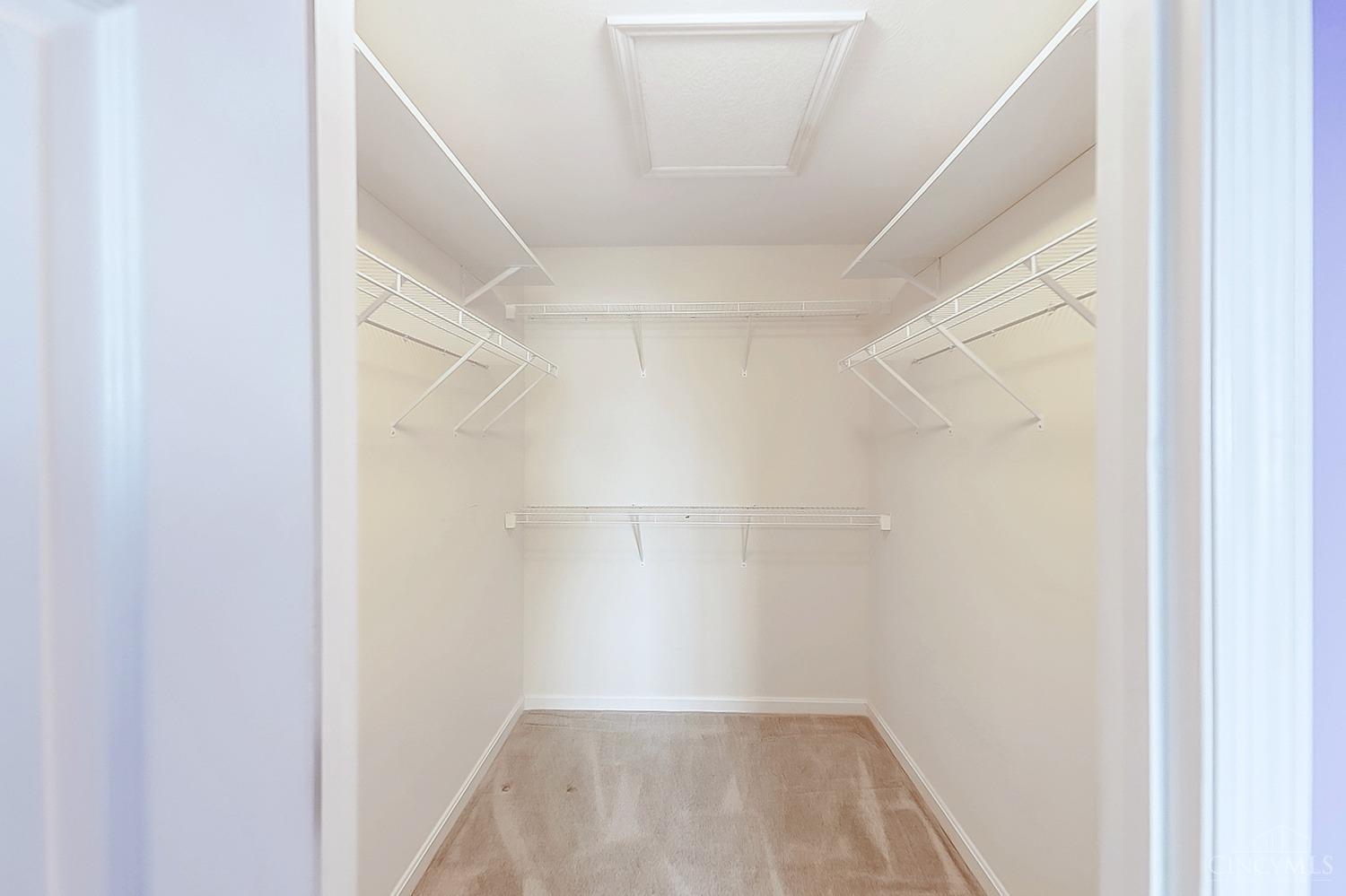 815 Neeb Road, Unit 5 Cincinnati, OH 45233 - Photo 18 of 29 Gallery Image 18