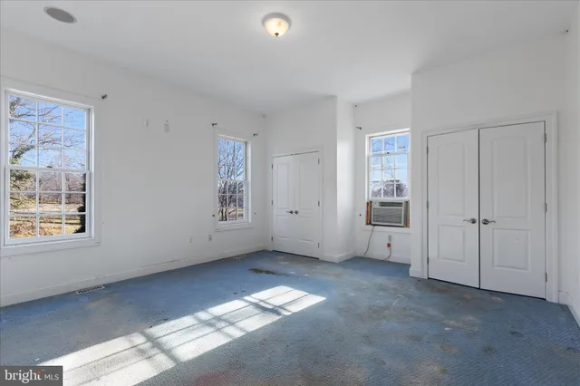 $1,550,000 | 726 Sunpoint Road, Davidsonville, MD 21035