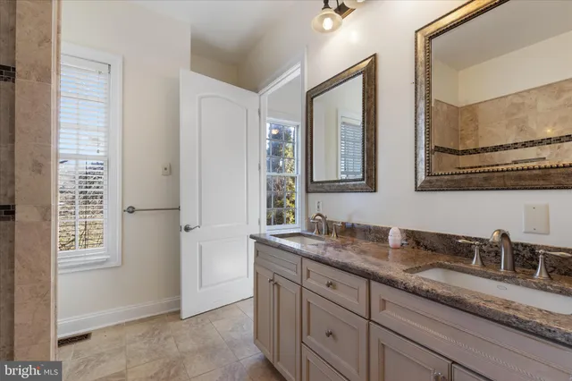 $1,550,000 | 726 Sunpoint Road, Davidsonville, MD 21035