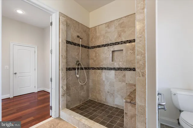 $1,550,000 | 726 Sunpoint Road, Davidsonville, MD 21035