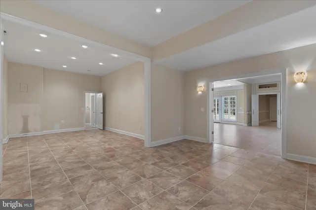 $1,550,000 | 726 Sunpoint Road, Davidsonville, MD 21035