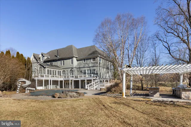 $1,550,000 | 726 Sunpoint Road, Davidsonville, MD 21035