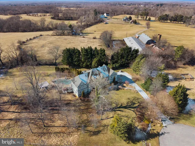 $1,550,000 | 726 Sunpoint Road, Davidsonville, MD 21035