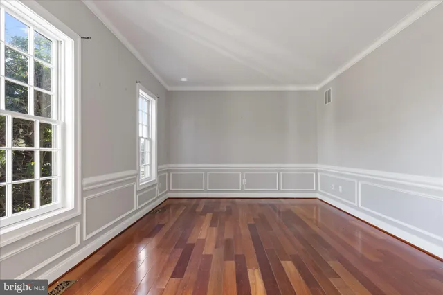 $1,550,000 | 726 Sunpoint Road, Davidsonville, MD 21035