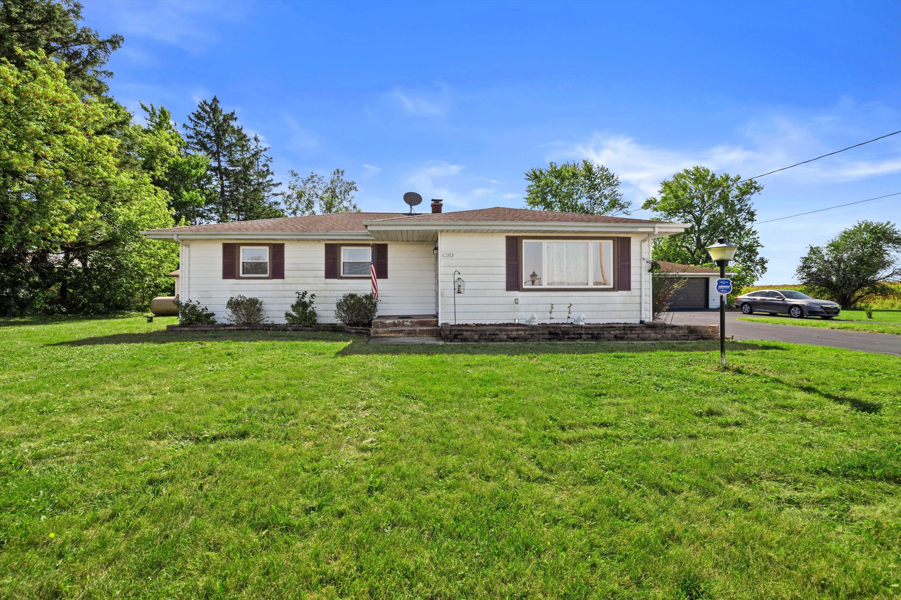 11905 Golf Road Caledonia, WI 53126 - Photo 1 of 1 Front View