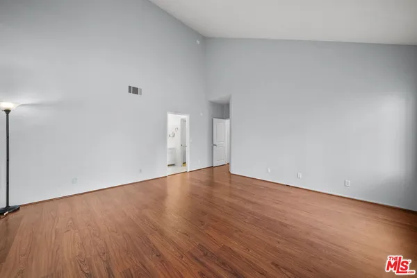 a view of an empty walk in closet