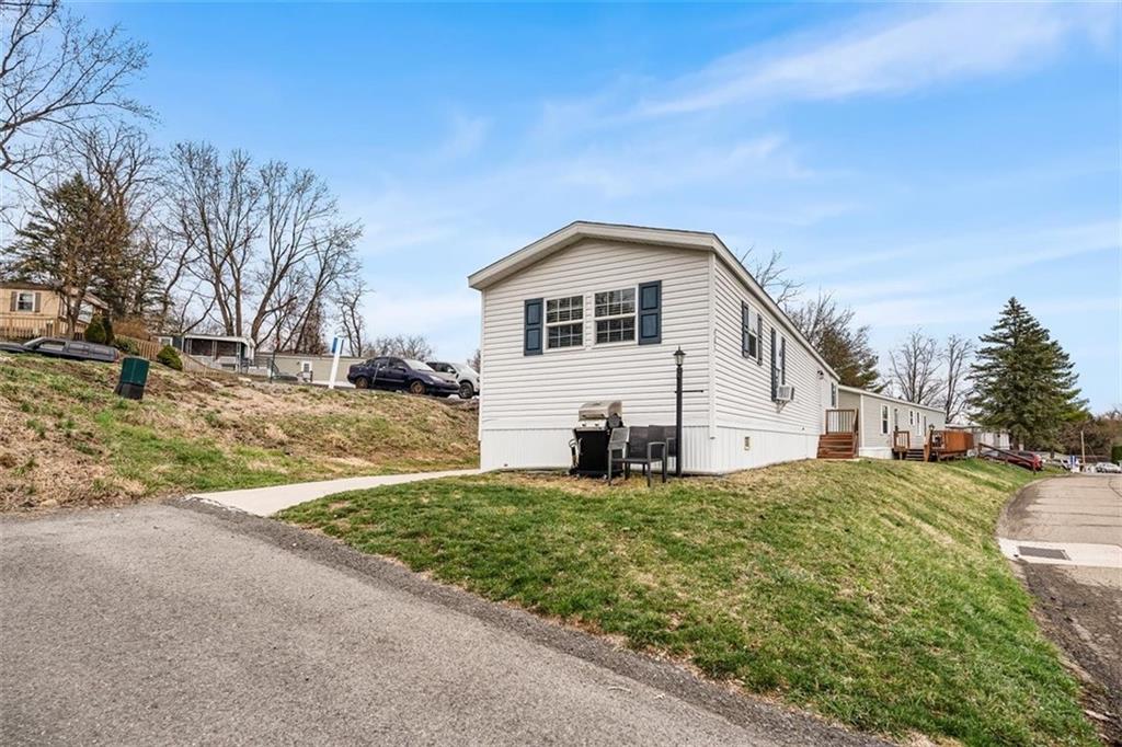 407 Richmond Road Imperial, PA 15126 - Photo 17 of 17 Gallery Image 17
