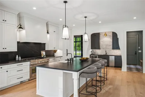 $2,275,000 | 130 Lake Estates Drive, Roswell, GA 30075