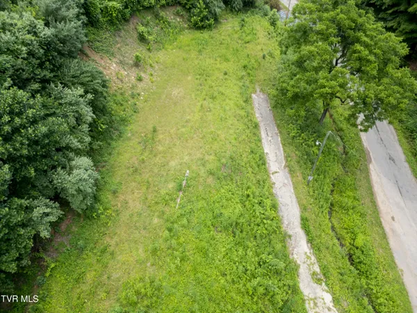 $25,000 | 819 Doe Branch, Haysi, VA 24256