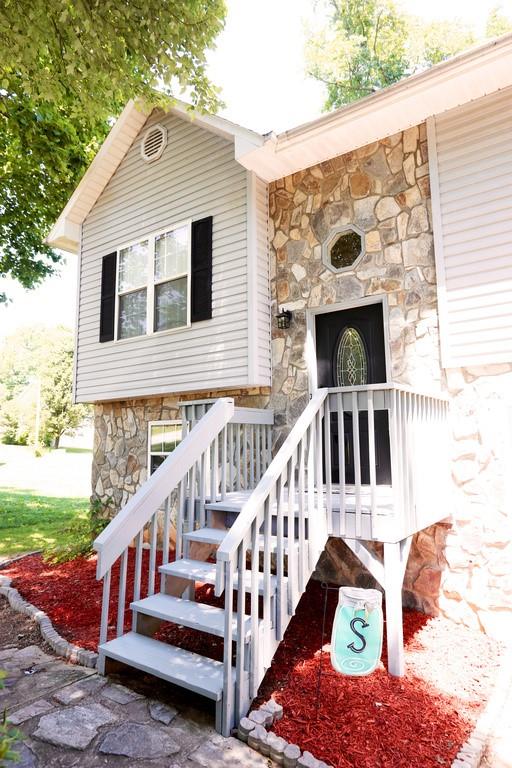 4408 Hickory Nut Ridge Road Hudson, NC 28638 - Photo 3 of 18 Gallery Image 3