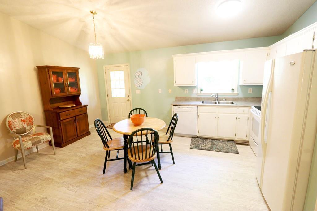 4408 Hickory Nut Ridge Road Hudson, NC 28638 - Photo 8 of 18 Gallery Image 8