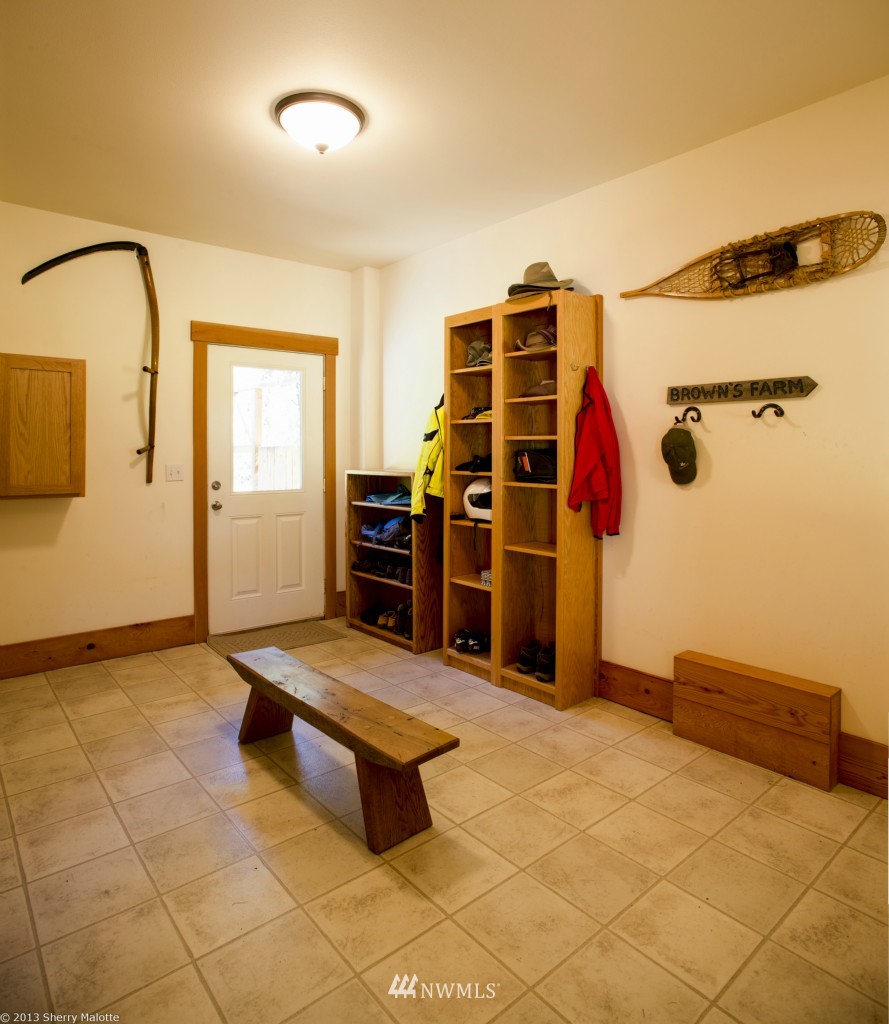 847 Wolf Creek Road Winthrop, WA 98862 - Photo 16 of 25 Gallery Image 16