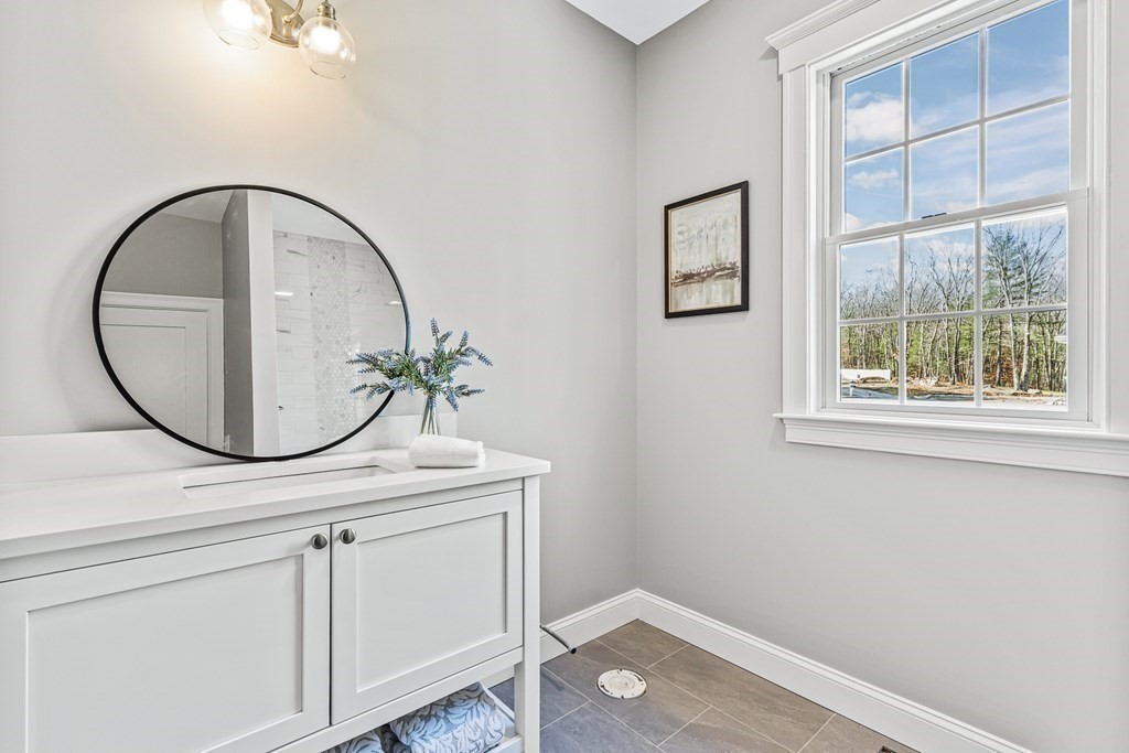 5 Veterans Way Reading, MA 01867 - Photo 21 of 40