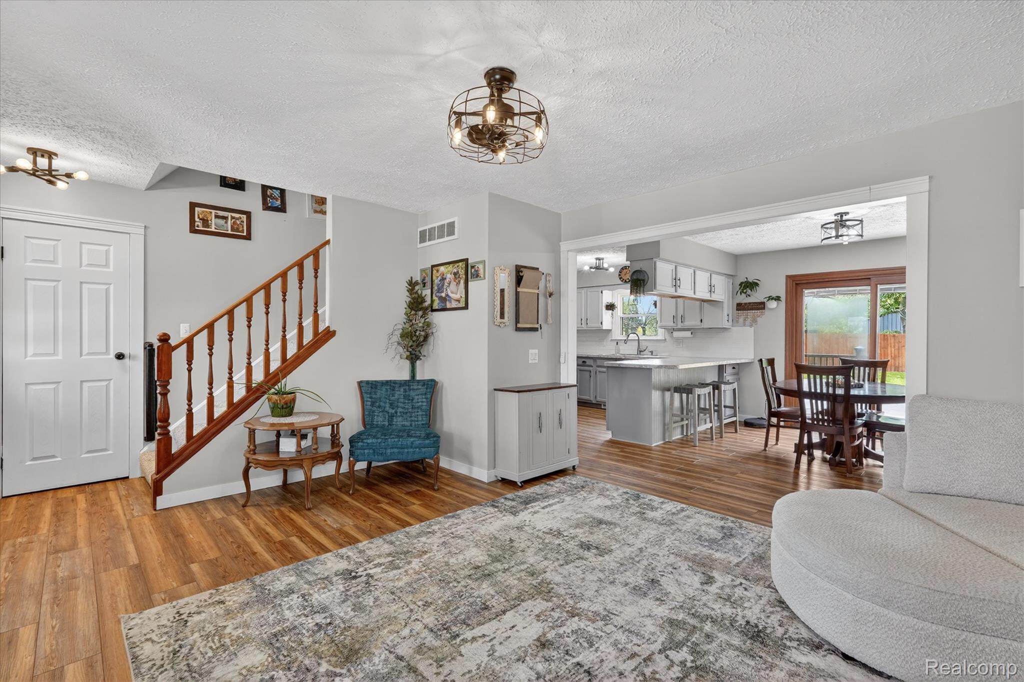 5640 North Fowlerville Road Fowlerville, MI 48836 - Photo 6 of 48