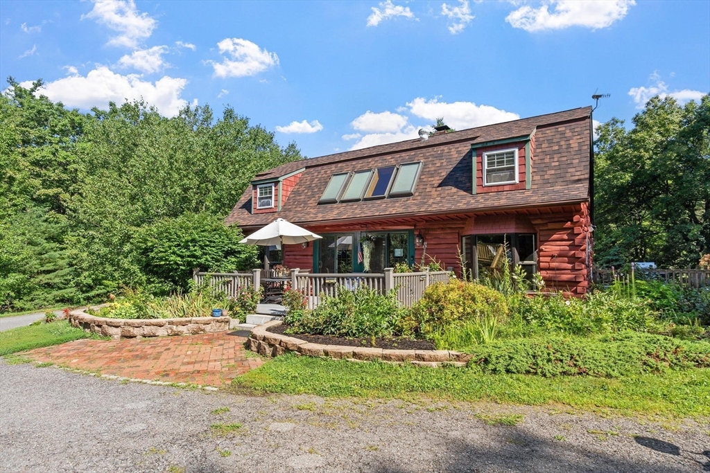152 Ellis Road Westminster, MA 01473 - Photo 3 of 35 Gallery Image 3
