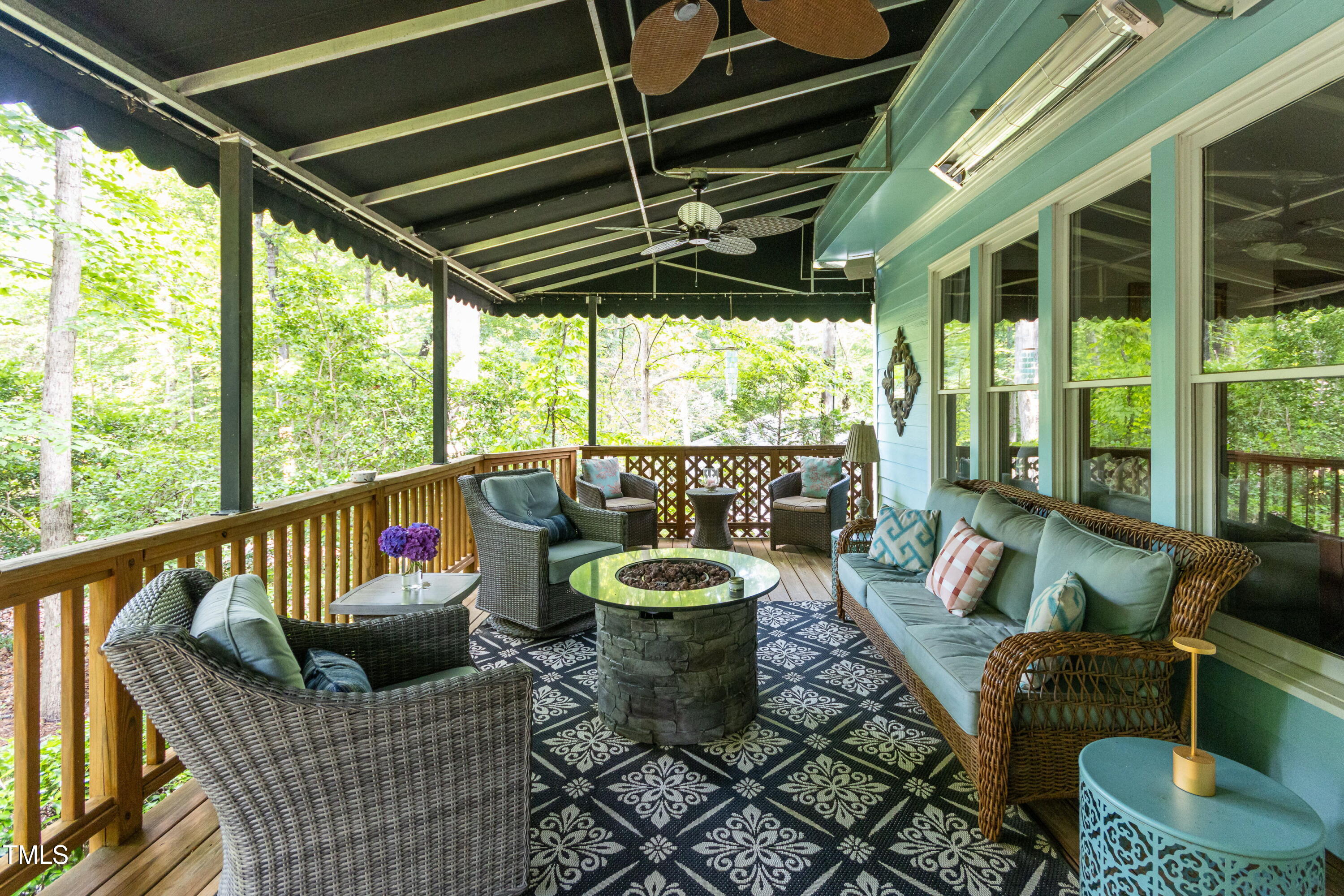 3359 Hampton Road Raleigh, NC 27607 - Photo 20 of 47 3359 Hampton Road - Summer backporch 1