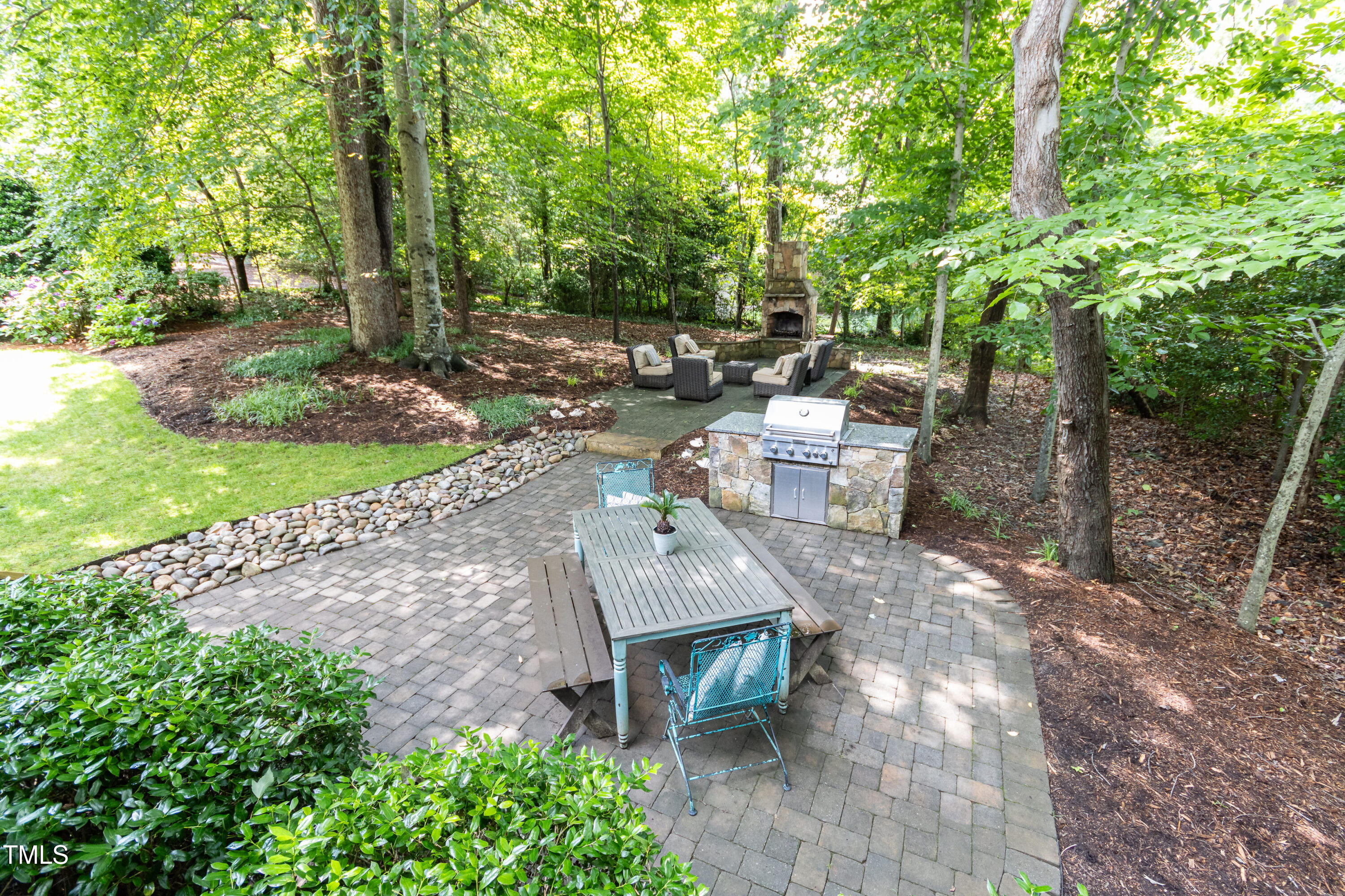 3359 Hampton Road Raleigh, NC 27607 - Photo 39 of 47 3359 Hampton Road - Summer patios 1