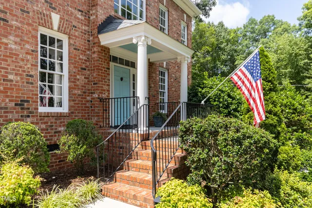 $1,250,000 | 3359 Hampton Road, Raleigh, NC 27607