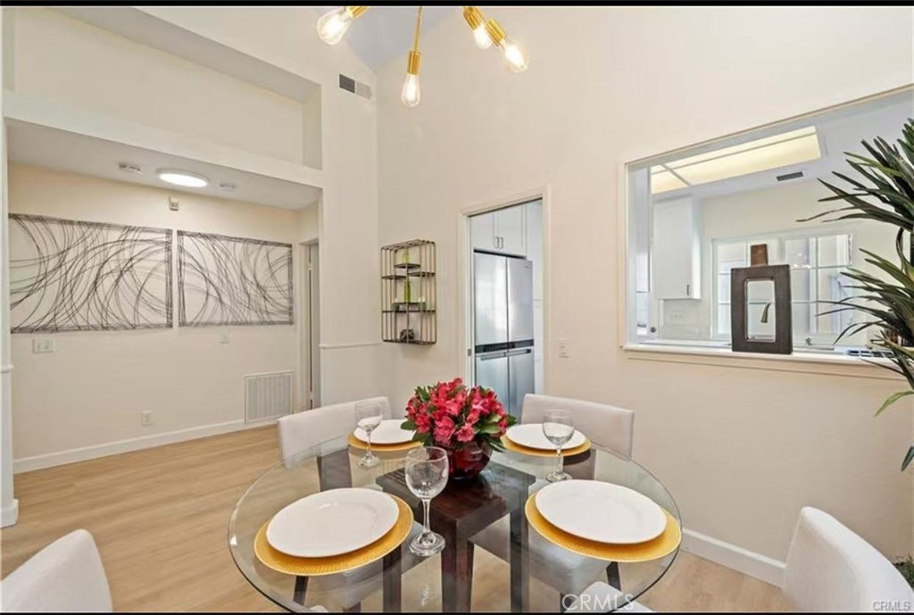 5 Wellesley Irvine, CA 92612 - Photo 4 of 9