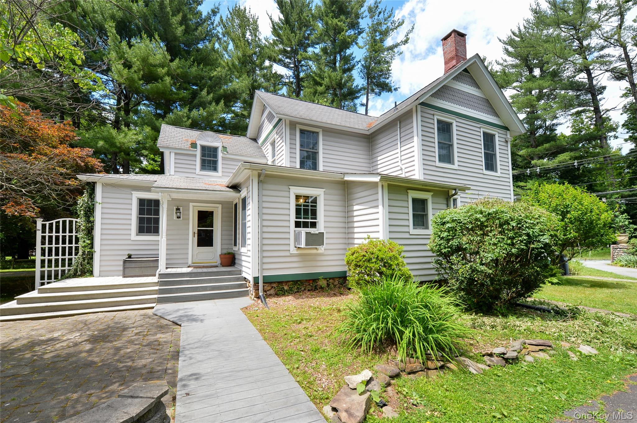 28 Montebello Road Montebello, NY 10901 - Photo 6 of 34
