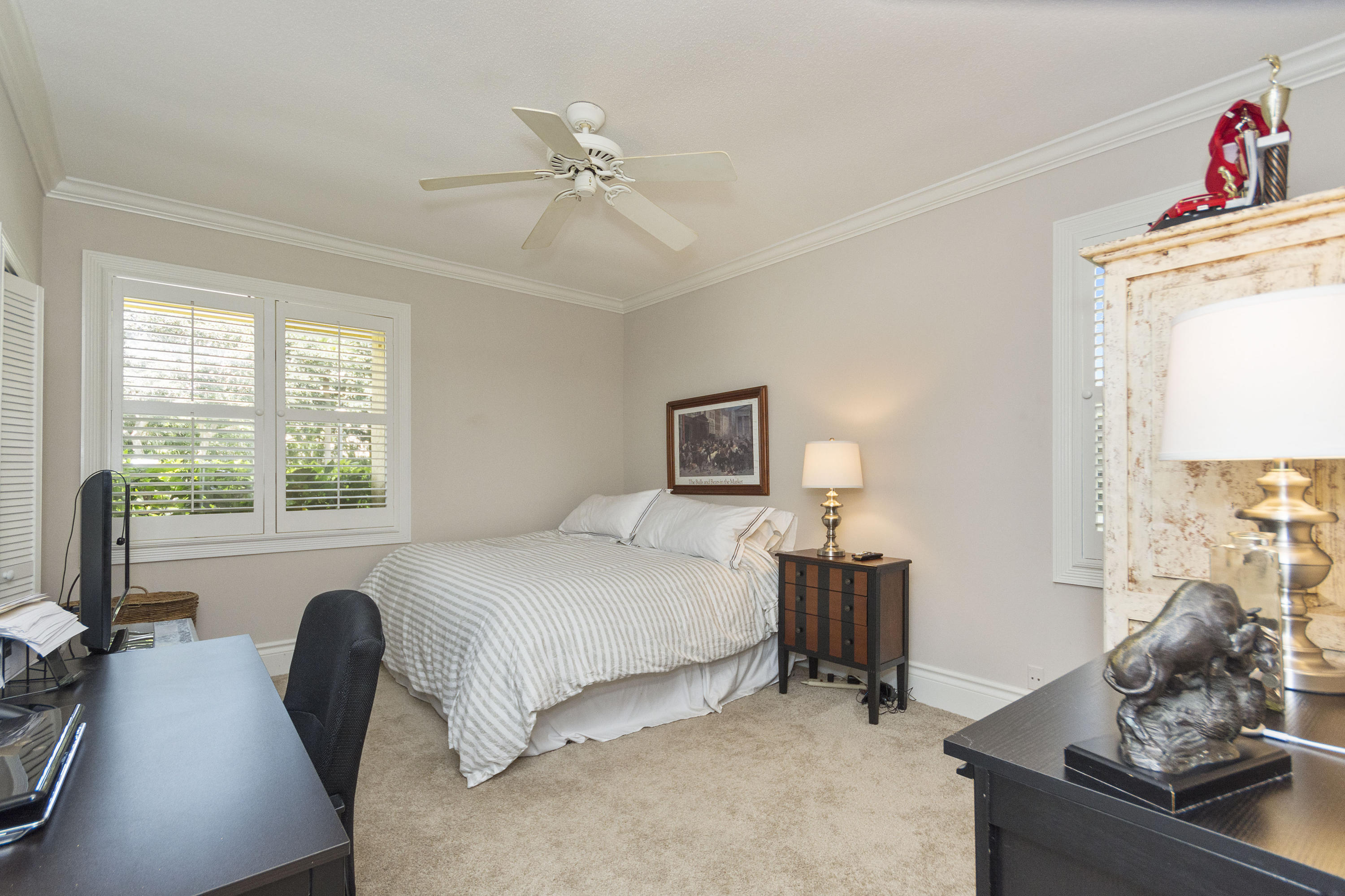 1698 Southwest 20th Avenue Boca Raton, FL 33486 - Photo 22 of 28 1698_SW_20th_Ave_MLS_HID1166671_ROOM18