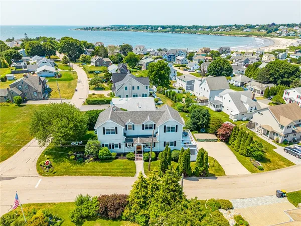 $2,650,000 | 33 Withington Road, Narragansett, RI 02882